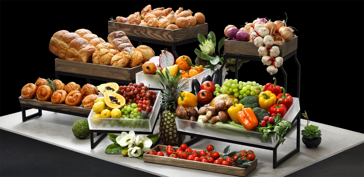 particularly for buffet presentation what is important in color variation